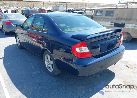 2004 Toyota Camry Se V6 z USA, uszkodzony, nr VIN 4T1BA32KX4U505589